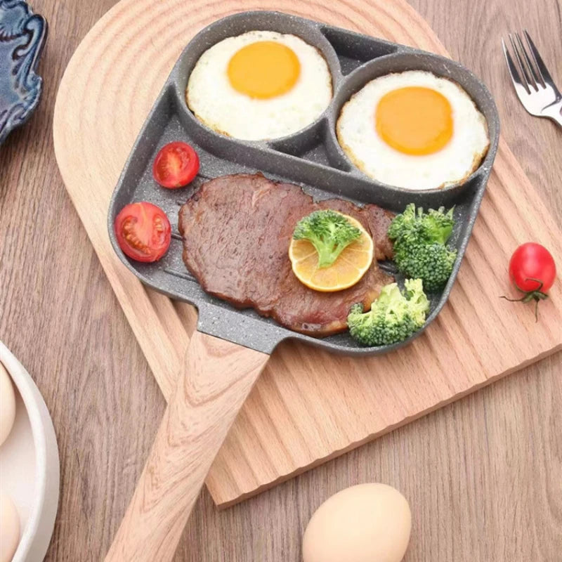 Poêle à omelette à 4 trous™