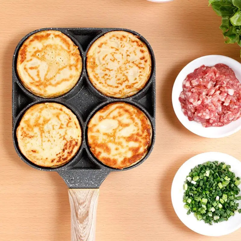 Poêle à omelette à 4 trous™